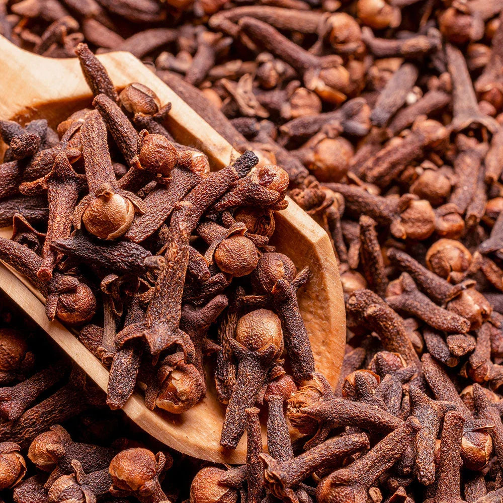 Cloves / Laung