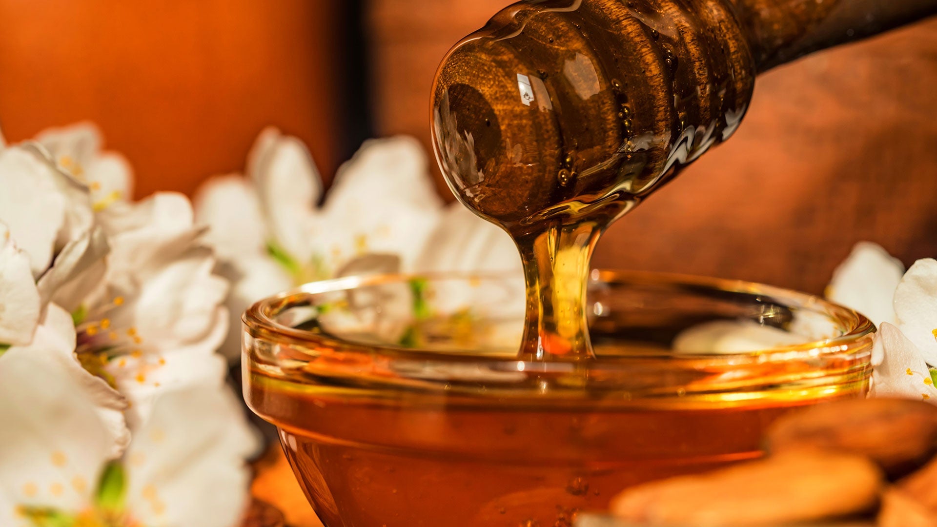 Natural Raw Honey in UAE